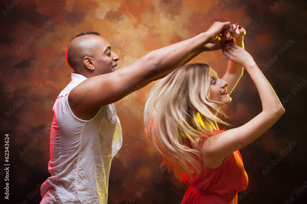 Salsa L.A. Style